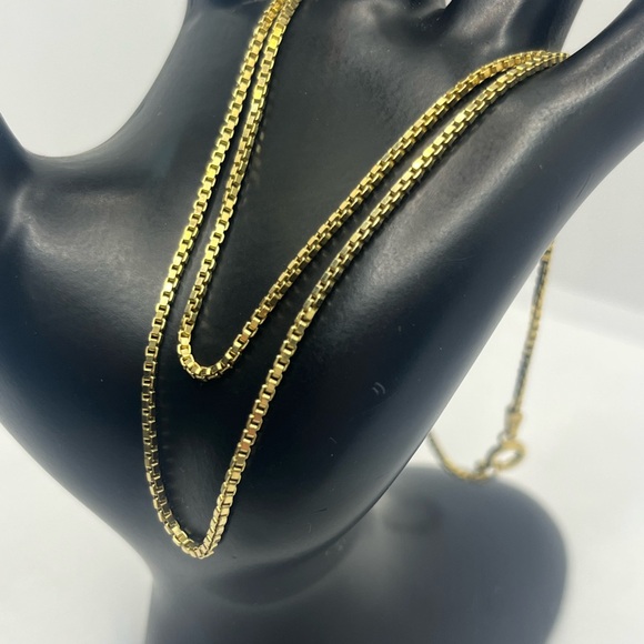 Gold over sterling silver box chain necklace Italy - Picture 4 of 13